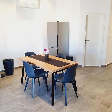 Modern Apartment Ana Премантура Екстер'єр фото