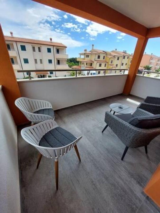 Modern Apartment Ana Премантура Екстер'єр фото